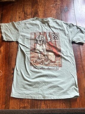 Finn Stone Apparel Sage Green Short Sleeve Tee with Hunting Dog Art